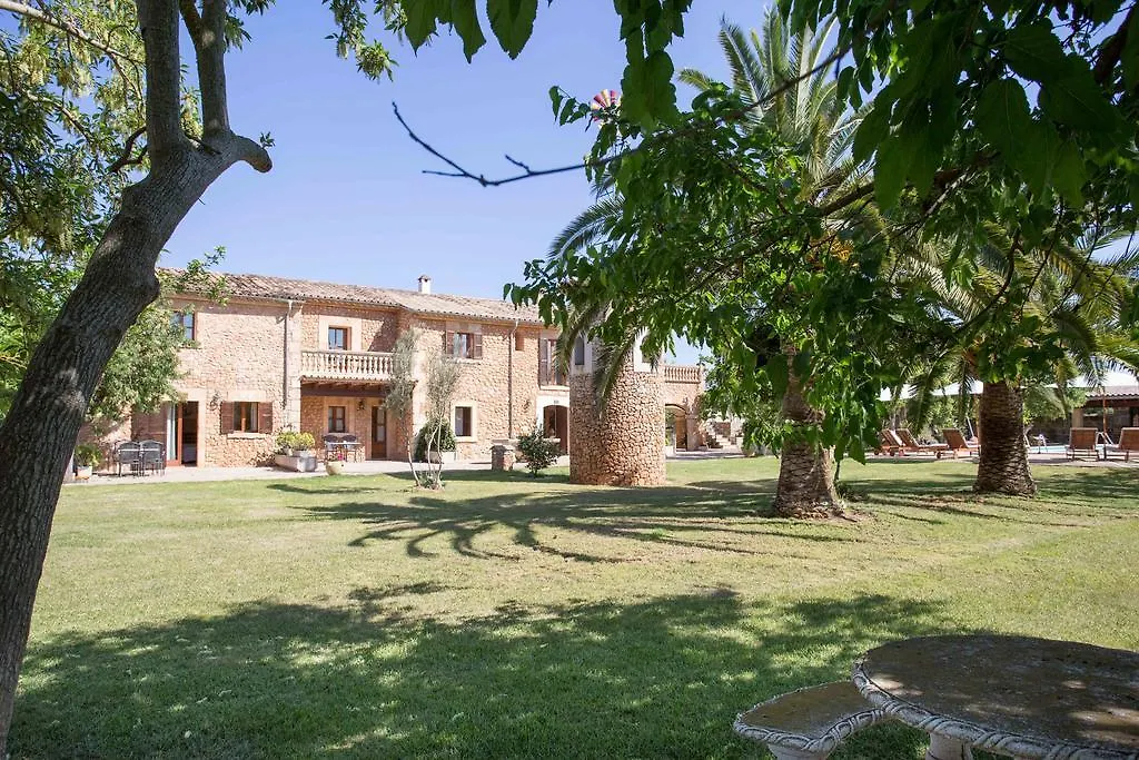 Farm stay Agroturismo Es Quatre Cantons Binissalem