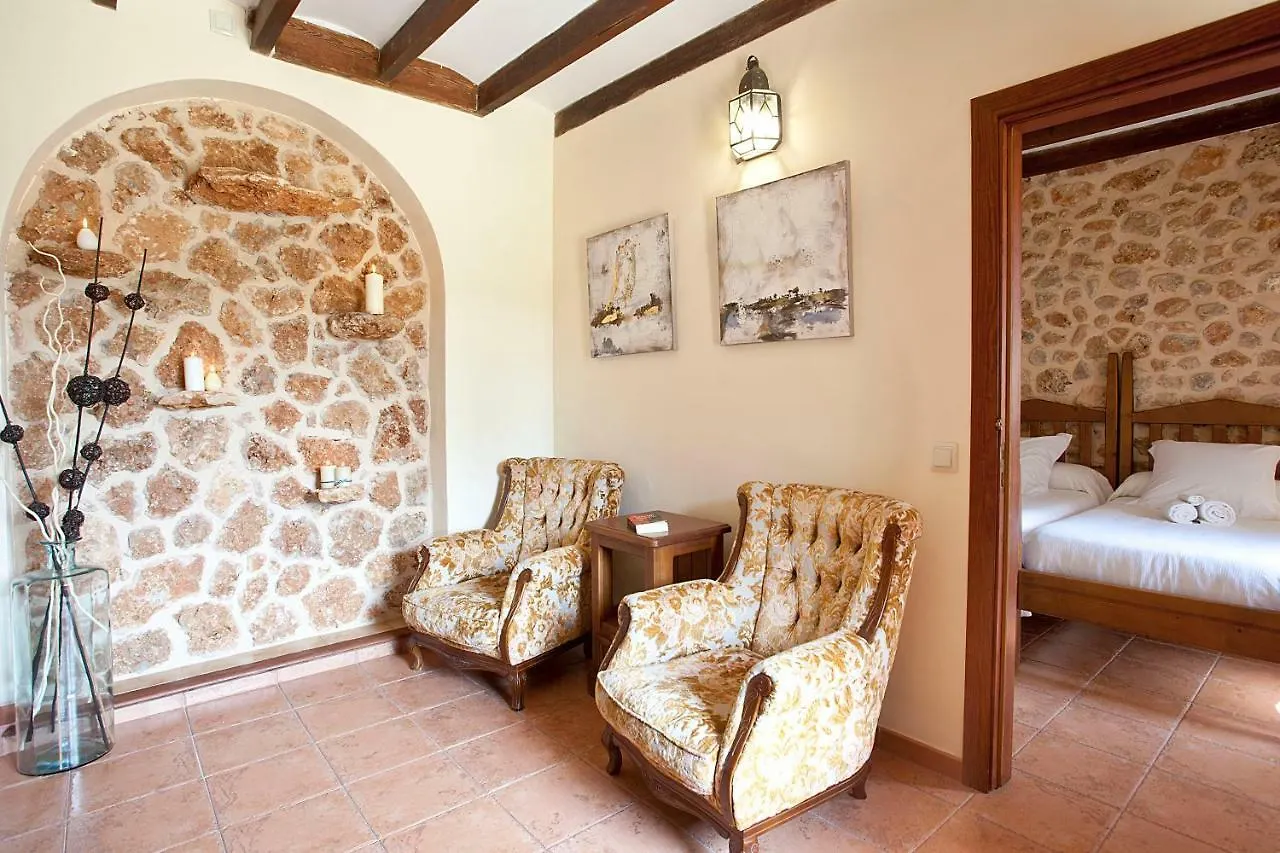 Farm stay Agroturismo Es Quatre Cantons Binissalem