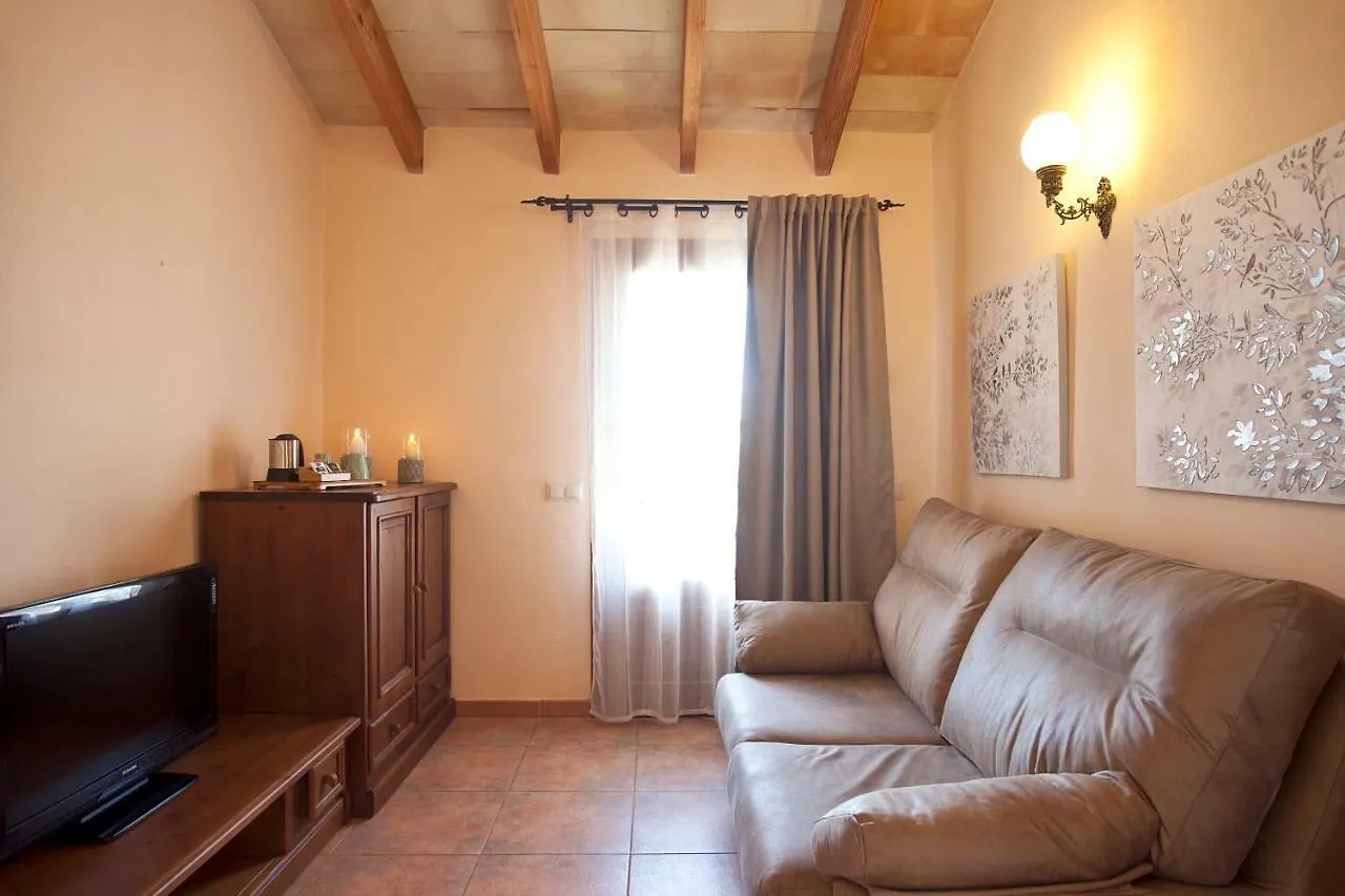 Farm stay Agroturismo Es Quatre Cantons Binissalem