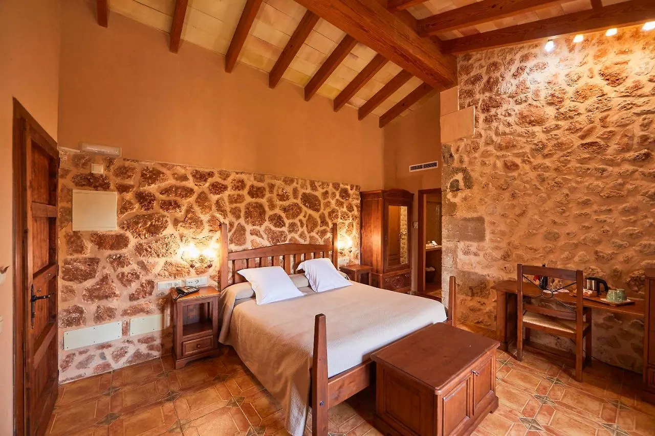 Agroturismo Es Quatre Cantons Binissalem 0*,  Spain